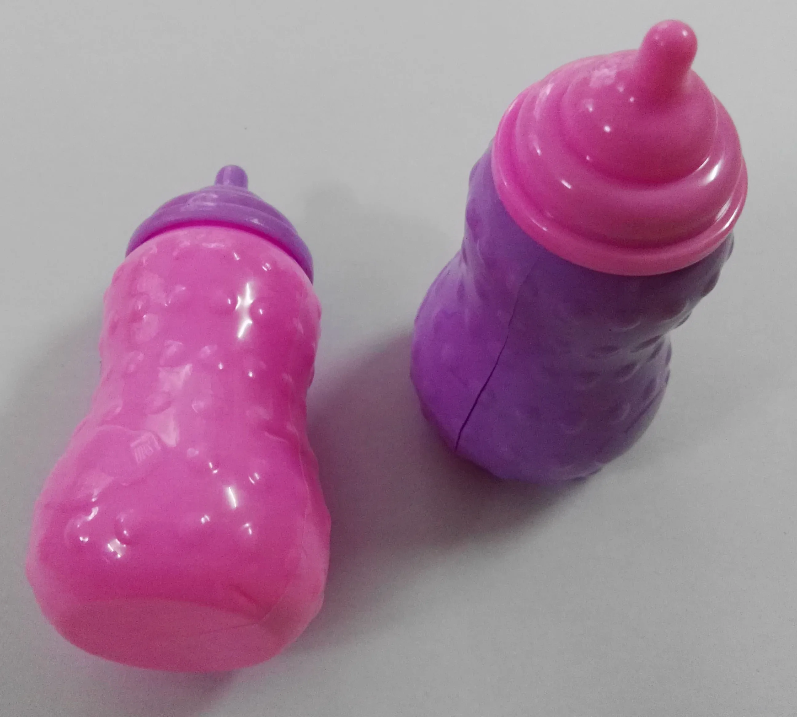 

Beilinda Toys Plastic Toys Big Size Feeder Plastic Feeding Bottle 9.5*4.5cm 2 Colour Available 10pcs In One Lot