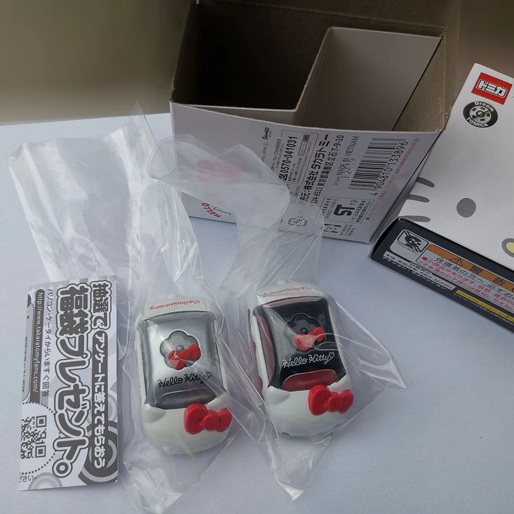 Модель автомобиля из сплава TarakaTomy детская игрушка набор для годовщины Hellokitty