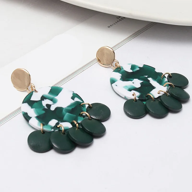 Женские акриловые серьги-гвоздики Эффектные серьги зеленого цвета с подвесками