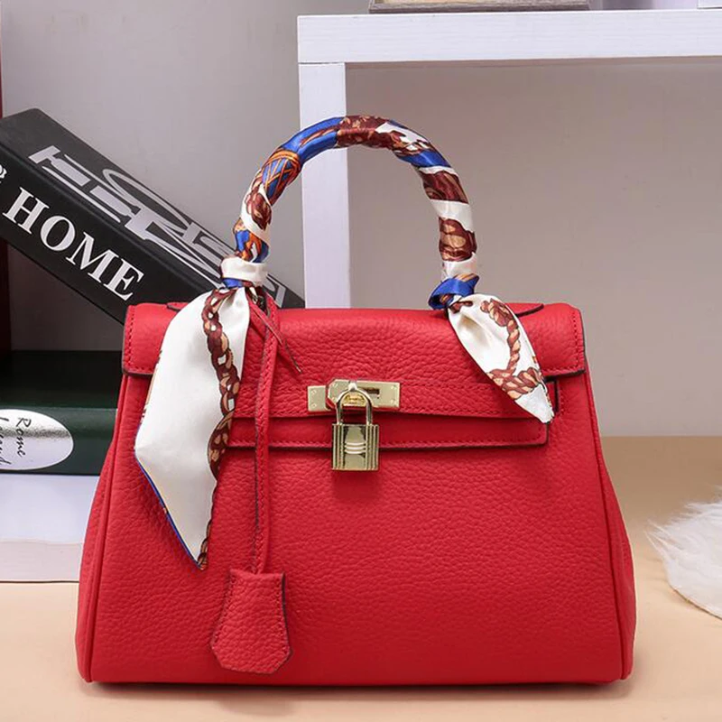 

Famous Brands Bags Genuine Leather Messenger Shoulder Women Bag For Bags 2021 Crossbody Lady Handbags New Lock Designer Luxury