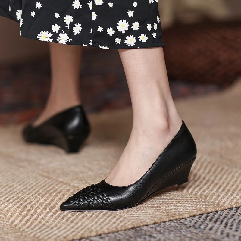 

EGONERY new pattern spring slope heel genuine leather fashion pointed toe women shoes solid color weave office lady concise