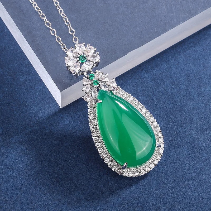 

Женское ожерелье из серебра 925 пробы с изумрудами и турмалином