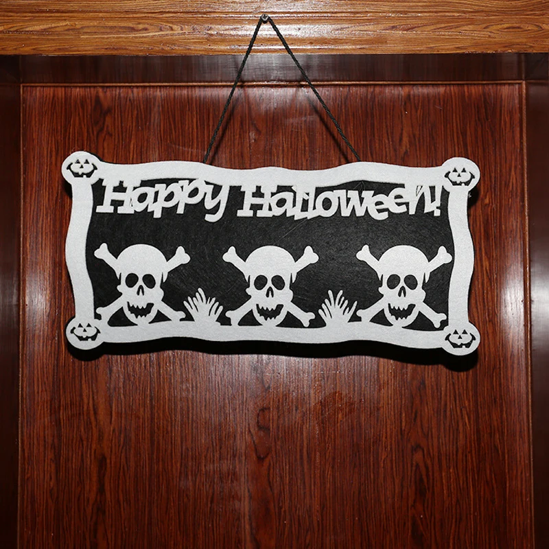 

Cute Halloween Ornaments Letter The Witch Is In Hanging Decoration Indoor/Outdoor Specter Party Ornament Felt pendant 48X23CM