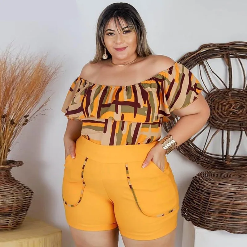 

2021 New Plus Size Women Two Pieces Shorts Sets Fashion Stripes Slash Neck Short Sleeves Ruffles Top and High Waist Shorts with