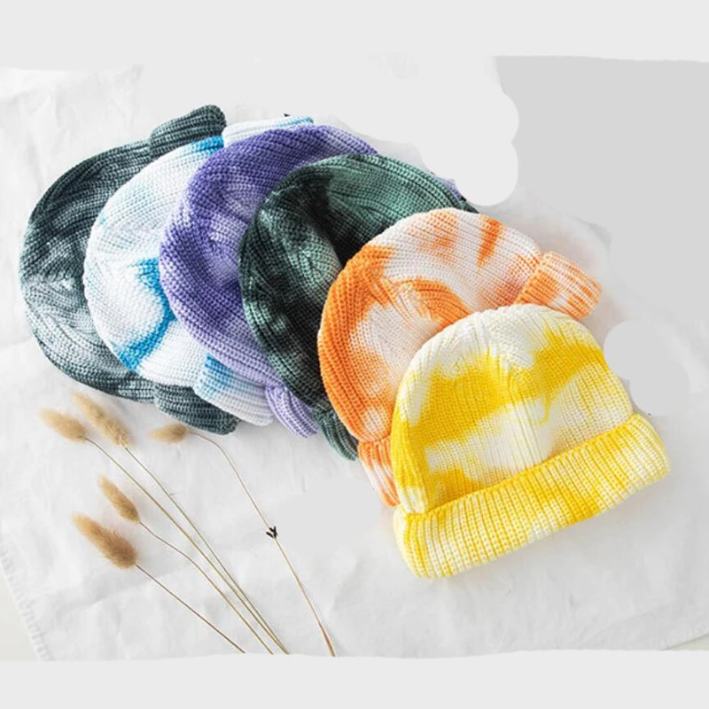 

2020 Unisex Beanie Men Short Hat Women Winter Fisherman Beanies For Ladies tie dye Print Autumn Hip Hop Knitted Cap Skullcap