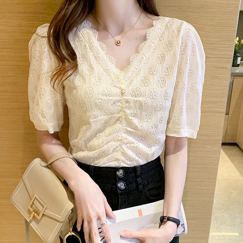 

BETHQUENOY Vetement Femme Hollow Out Blouses Summer Ladies Tops 2021 Bluzki Damskie V-Neck Shirts Women Blusas Camisas Mujer