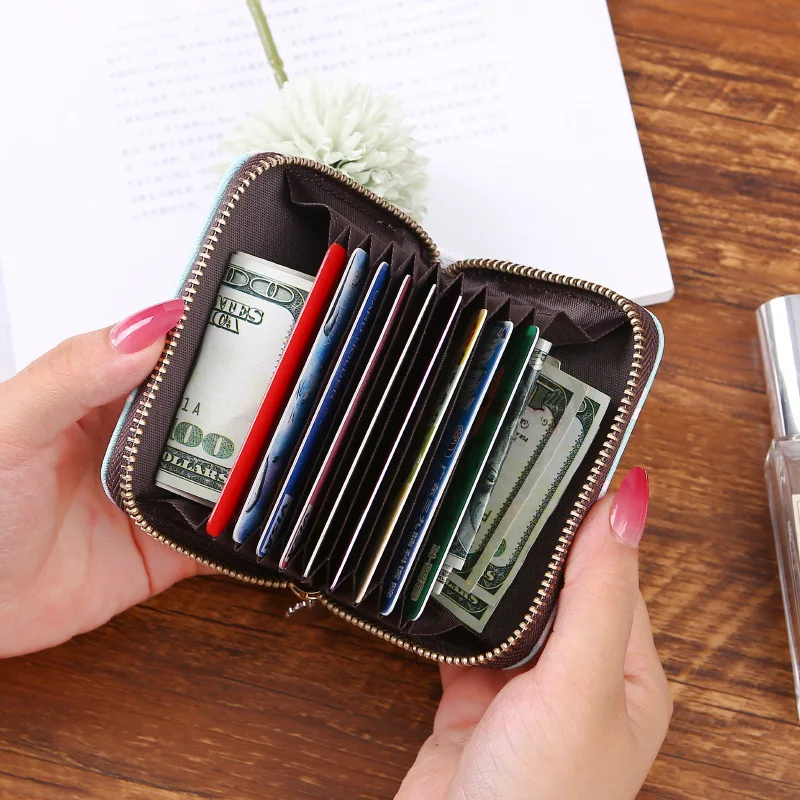 

KANDRA Fashion Women Business Card Holder Daisy Print Leather Credit Card Bag Organ Short Wallet Zipper Pocket Coin Purses