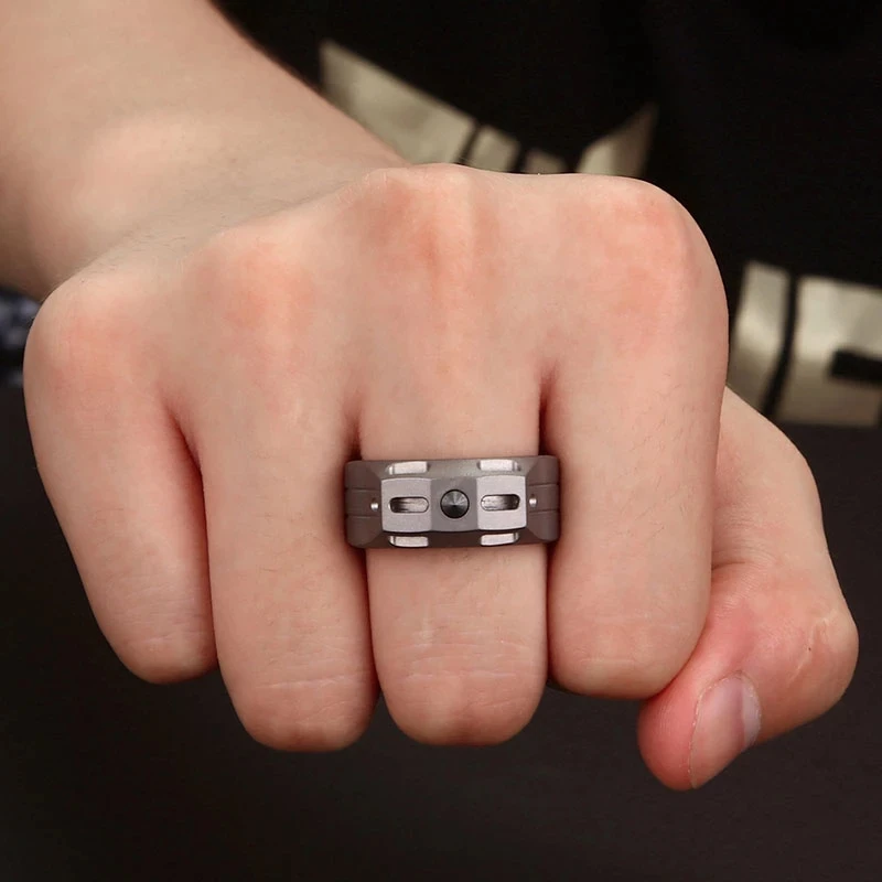 

EDC Alloy Finger Ring Tritium Gas Tubes Pendant Paracord Decorations Tools Individual Defense Titanium Alloy Self Defense Ring