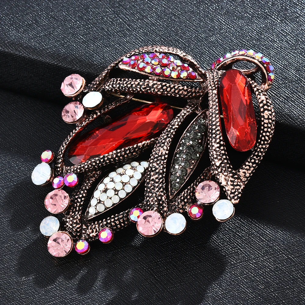 

Vintage Crystal Flowers Brooches for Ladies Large Rhinestone Pearl Rose Brooch Pin Fashion Dress Coat Cute Jewelry Accessories