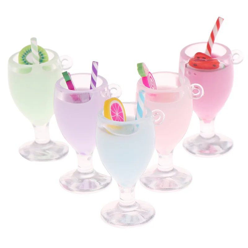 

5pcs Dollhouse Miniature Fruit Drink Goblet Bottle Kitchen Toys Food Macaron Doll House Miniature Toys