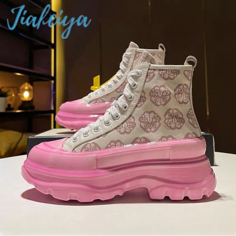 

Женские высокие туфли JIAFEIYA, розовые туфли на толстой подошве и платформе, мягкие кожаные туфли с принтом, склеенные папину, 2021