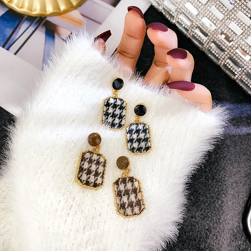 HHSPPF XY квадратные маленькие серьги в стиле ретро модные простые зимние фланелевые