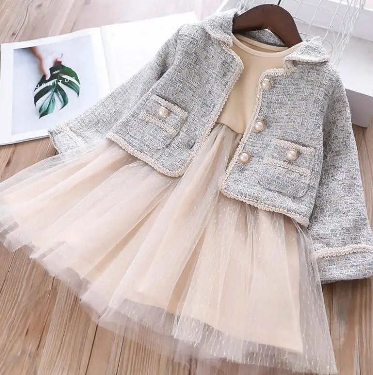 2019 г. осенние элегантные комплекты с платьем для маленьких девочек пальто +