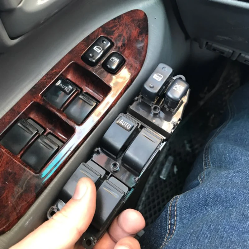 Высококачественный главный переключатель стеклоподъемника автомобиля 84820-60130