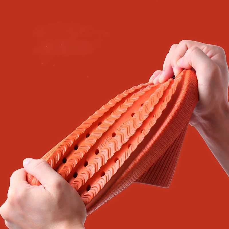 

2021 Womens Casual Clogs Breathable Beach Sandals Valentine Slippers Summer Slip On Women Flip Flops Shoes Home Shoes For Unisex