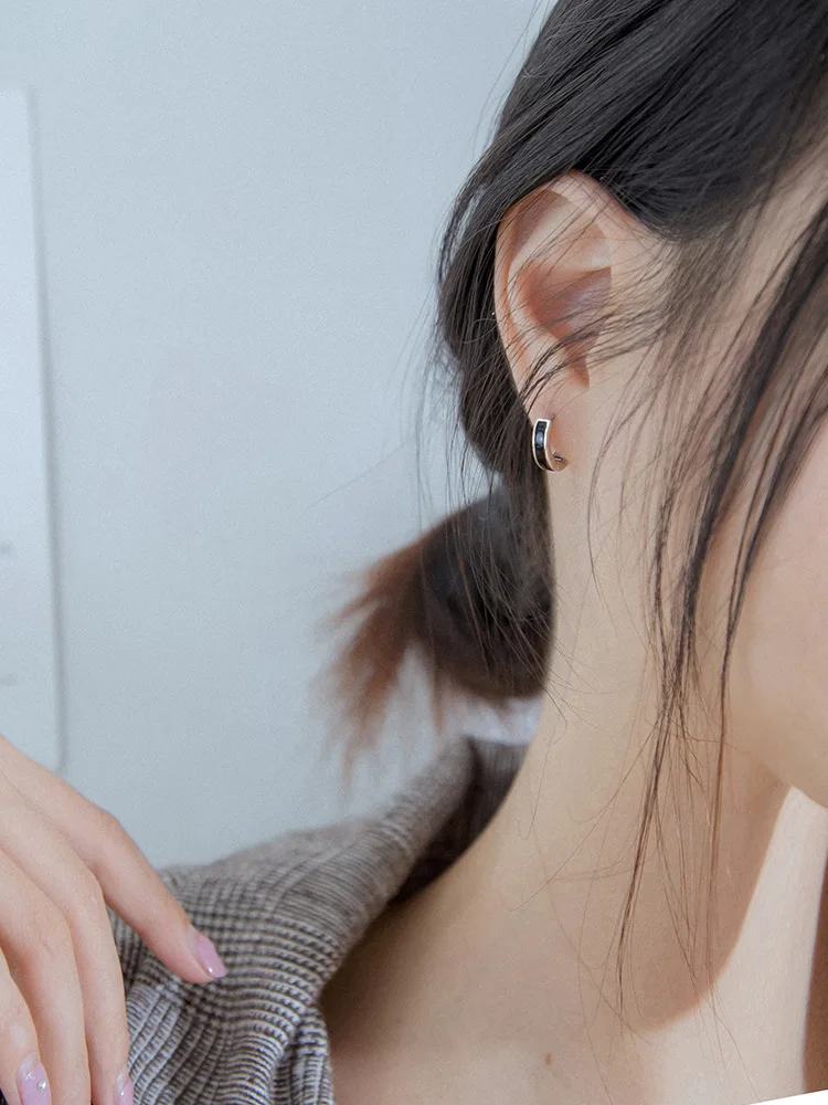 

Fashion Jewelry 925 Sterling Silver Black Stud Earrings For Women Prevent Allergy Brincos pendientes eh1286