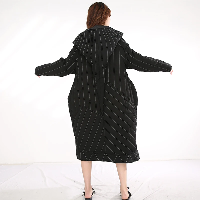 

Striped Hooded Black Asymmetrical Long Cotton-padded Coat Loose Fit Women Parkas Fashion New Spring Autumn 2021 JR60101
