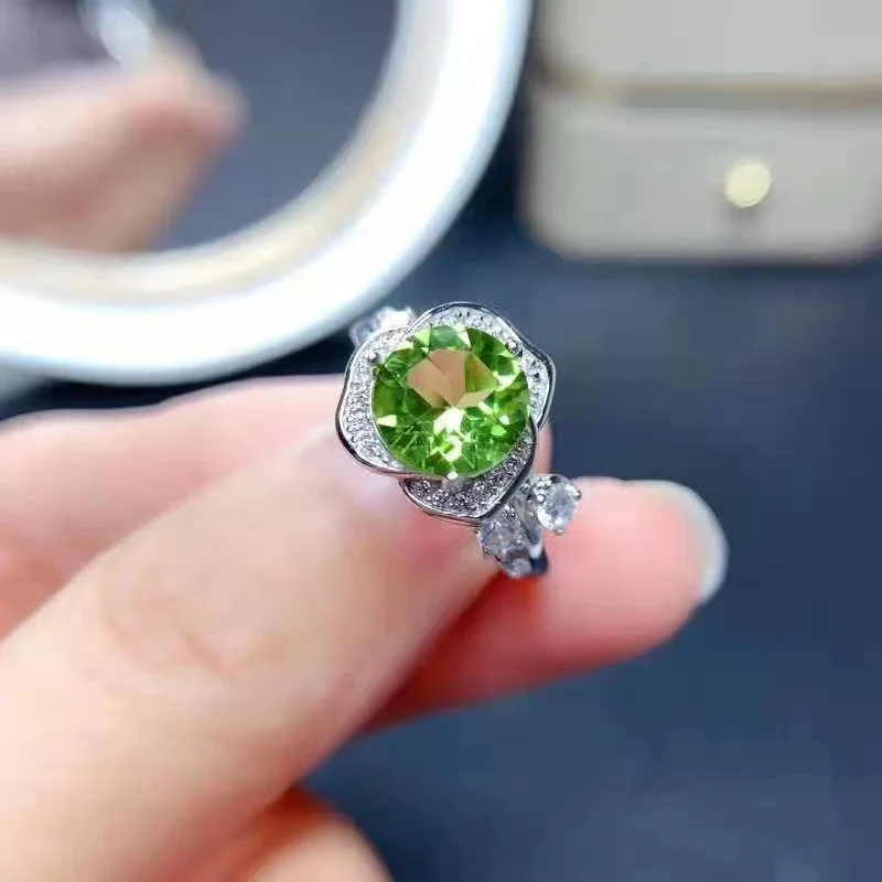 

Romantic Rose Flower Ring Inlay Dazzling AAA Cut Green Zircon Adjustable Size Fashion Silver Jewelry For Women Wedding Statement