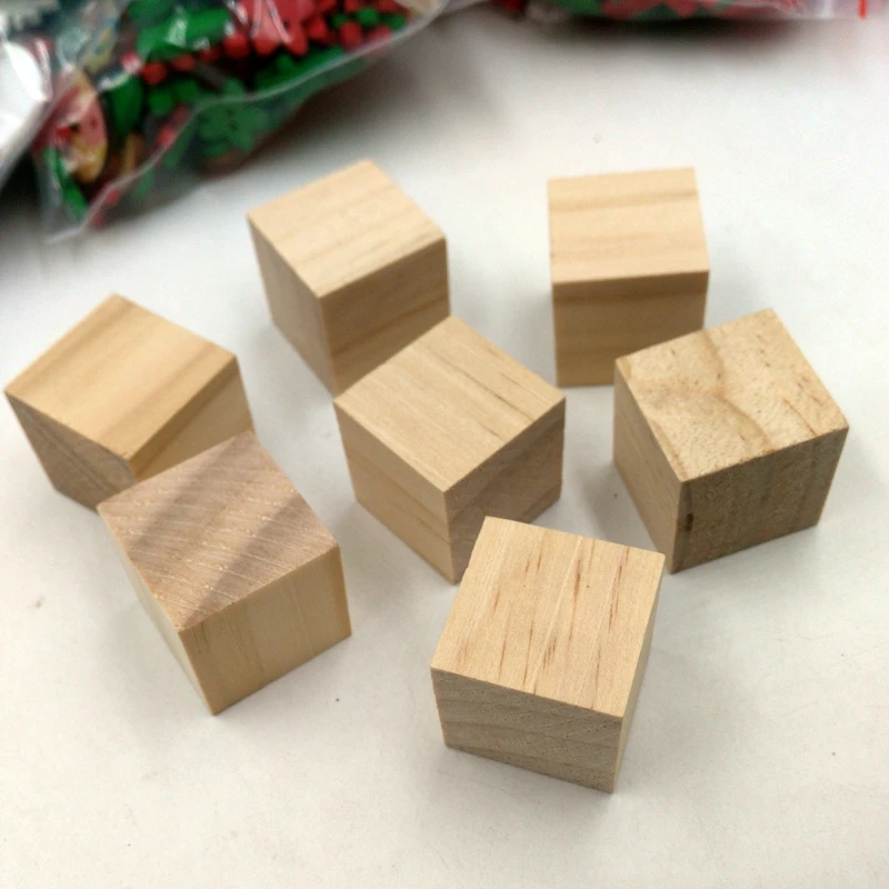 

Set of 20 Dice Game Dice Wood Crafts Wooden Dice Game Pieces