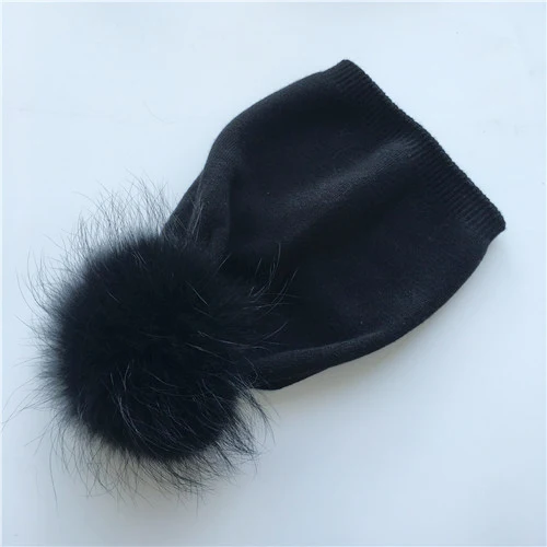 Black match fur Вязаная шапка из натурального меха енота с помпонами, женские шапки бини, кашемировая зимняя шапка, Женская хлопковая шапка Skullies, шерстяная шапка - Цвет: Black match fur