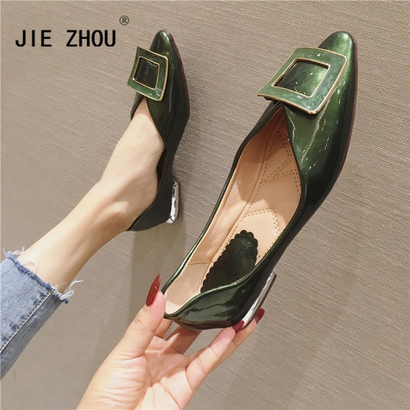 Лоферы женские из лакированной кожи повседневная офисная обувь на низком