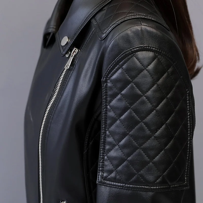 Куртка и пальто из искусственной кожи для женщин короткая тонкая Черная