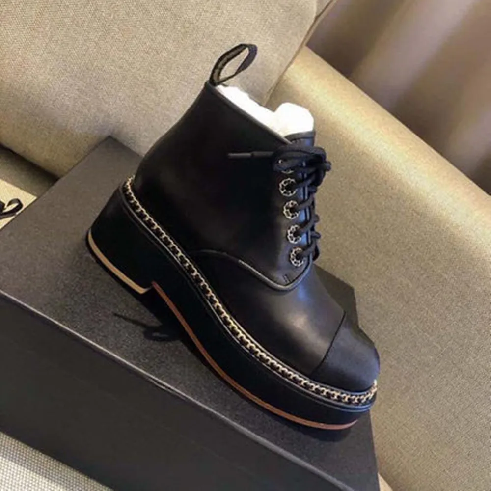 

2020 Women Ankle Boots Fashion Lace Up Women Short Boots Luxury Sedign Autumn Winter Women Martin Boots Combat Boots For Women