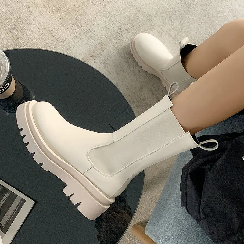 

Женские ботинки челси в британском стиле, черные удобные ботильоны на платформе и толстой подошве, большой размер 43, для весны и зимы