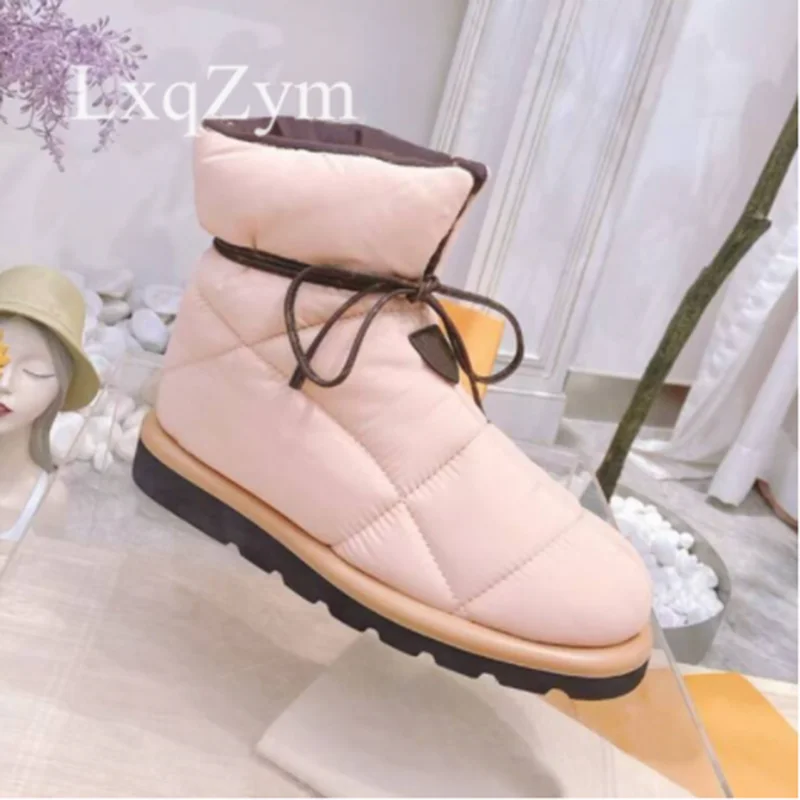

Brand New Winter Warm Down Boots Waterproof Non-slip Bread Boots Thick Sole Flat Shoes Top Fashion Fur Collar Design Pillow Boot