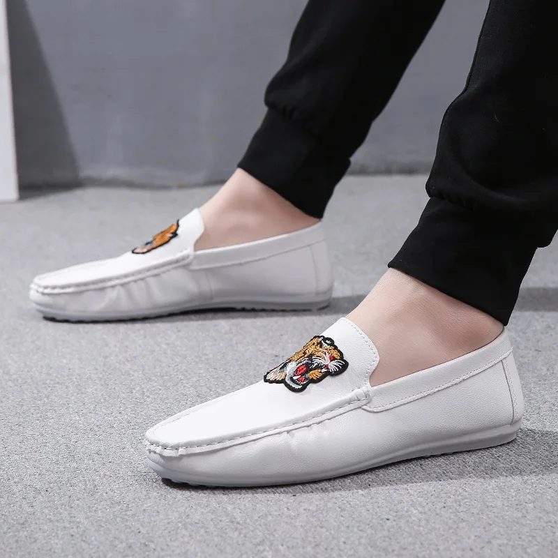 Мужские бархатные Лоферы Coslony черные и красные туфли на плоской подошве с