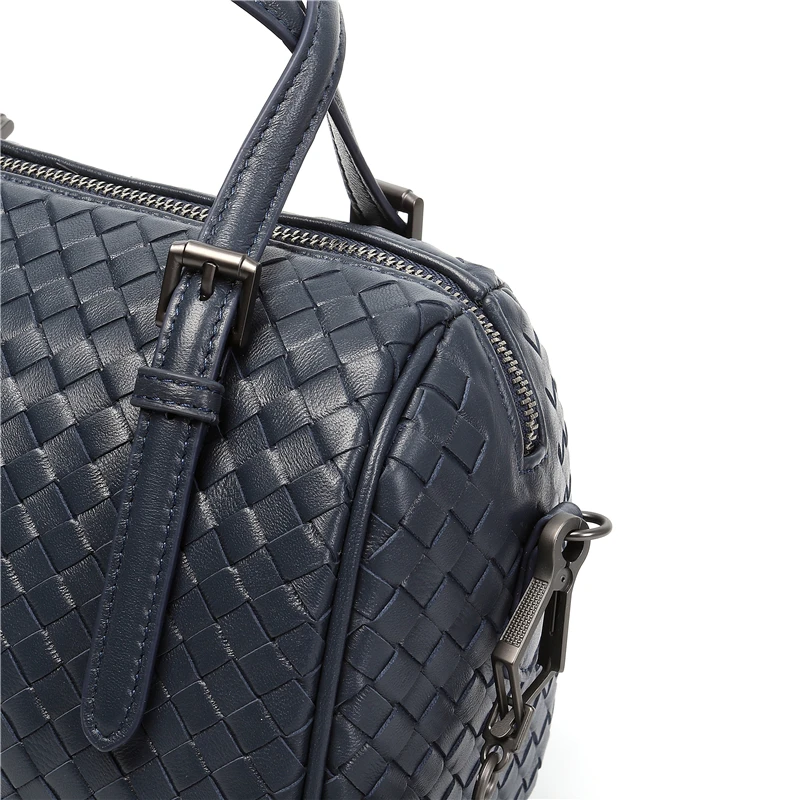 

Hmn Partn Ers 2021 High Quality Women Genuine Leather Sheepskin Crossbody Fashion Woven Adjustment Luxury Handbag Shoulder Bag