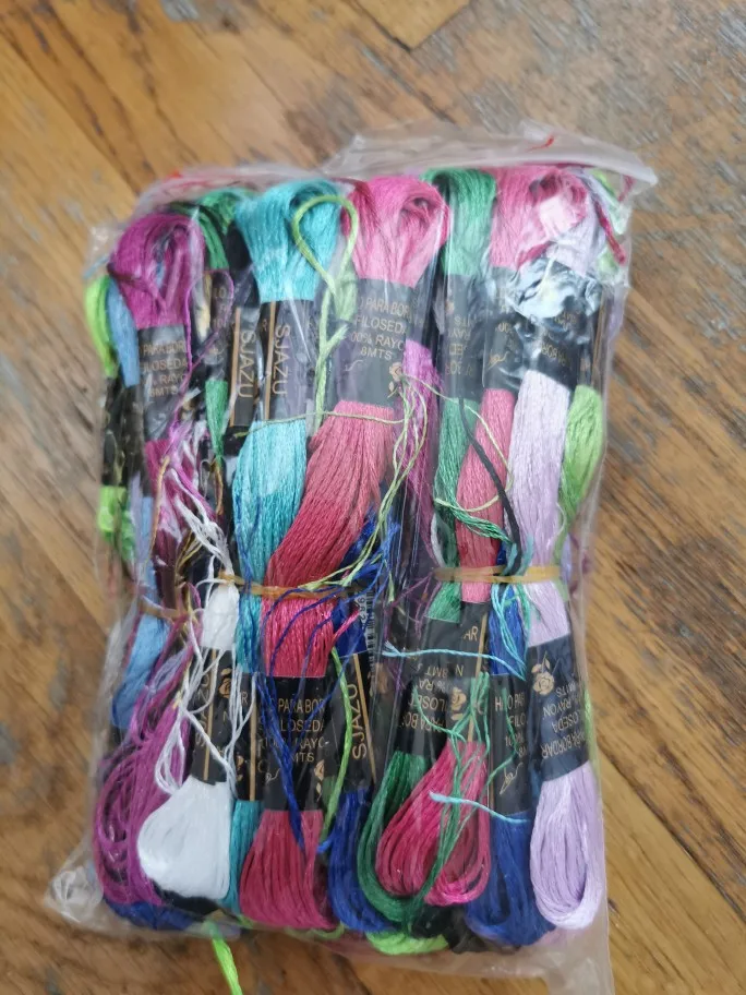 Горячая продажа нить Аналогичная dmc Шелковые нитки вышивки крестиком хлопок