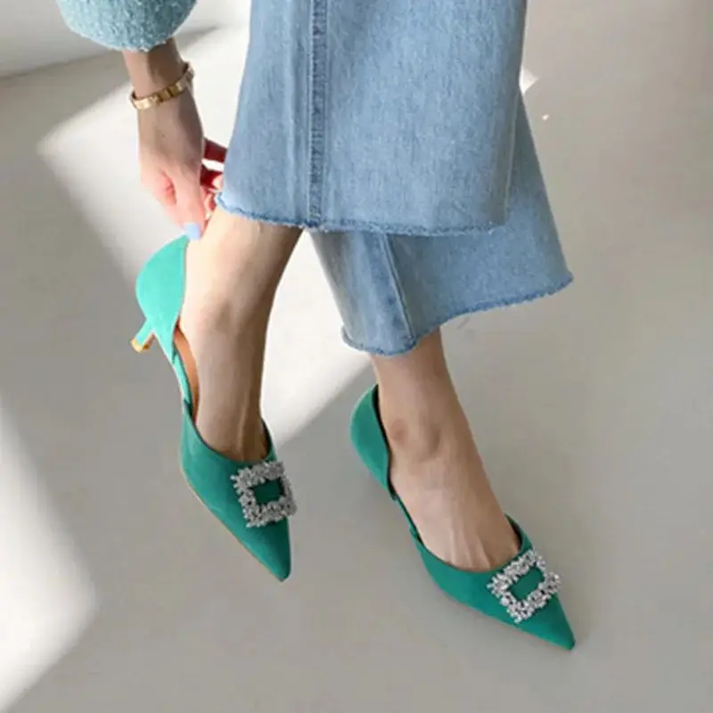 

Босоножки женские свадебные на шнуровке, с ремешком на щиколотке и заостренным носком