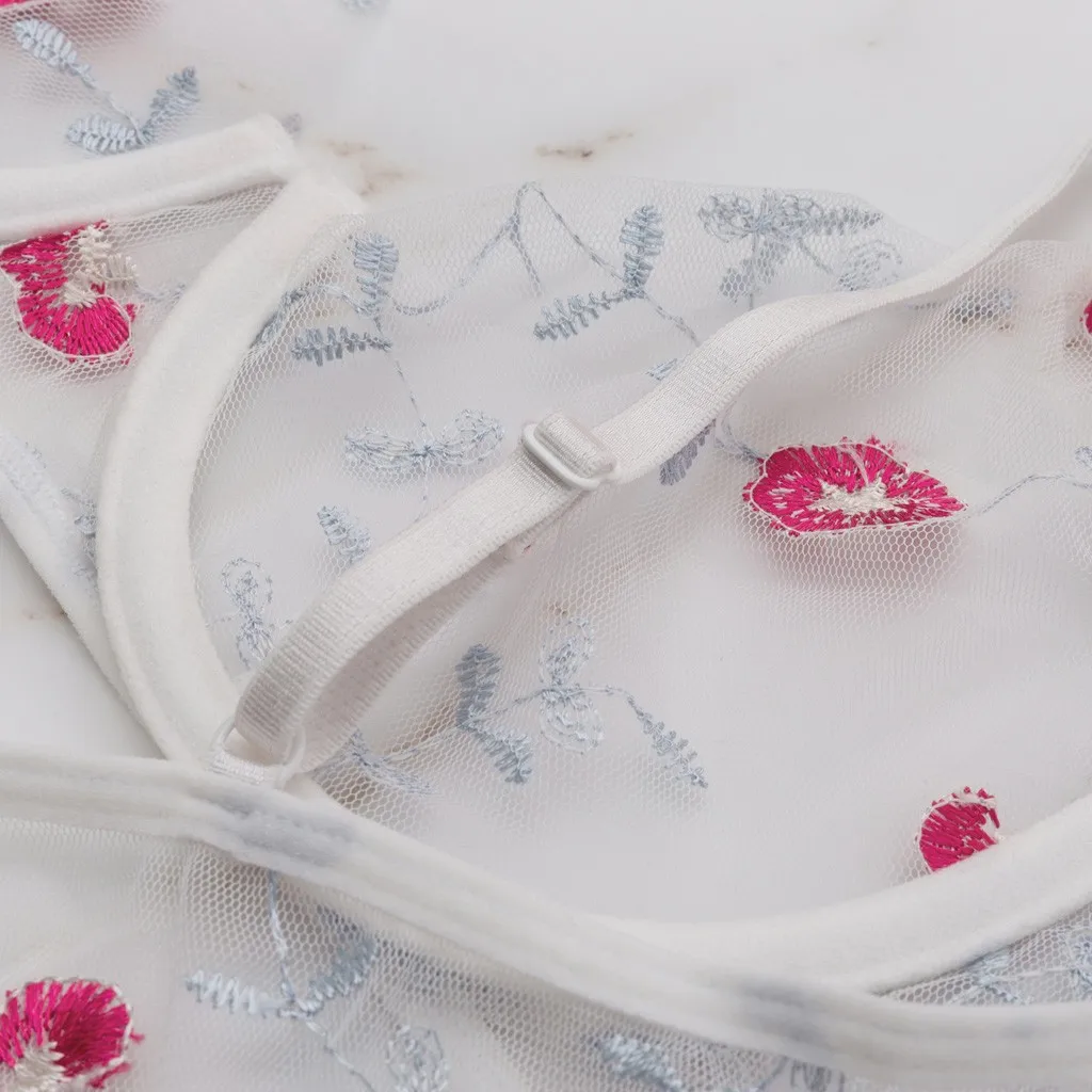 

Sexy Lingerie Lace Embroidery G-string Thong Temptation Underwear Sleepwear Christmas Underwear Bra And Panty Set Ft