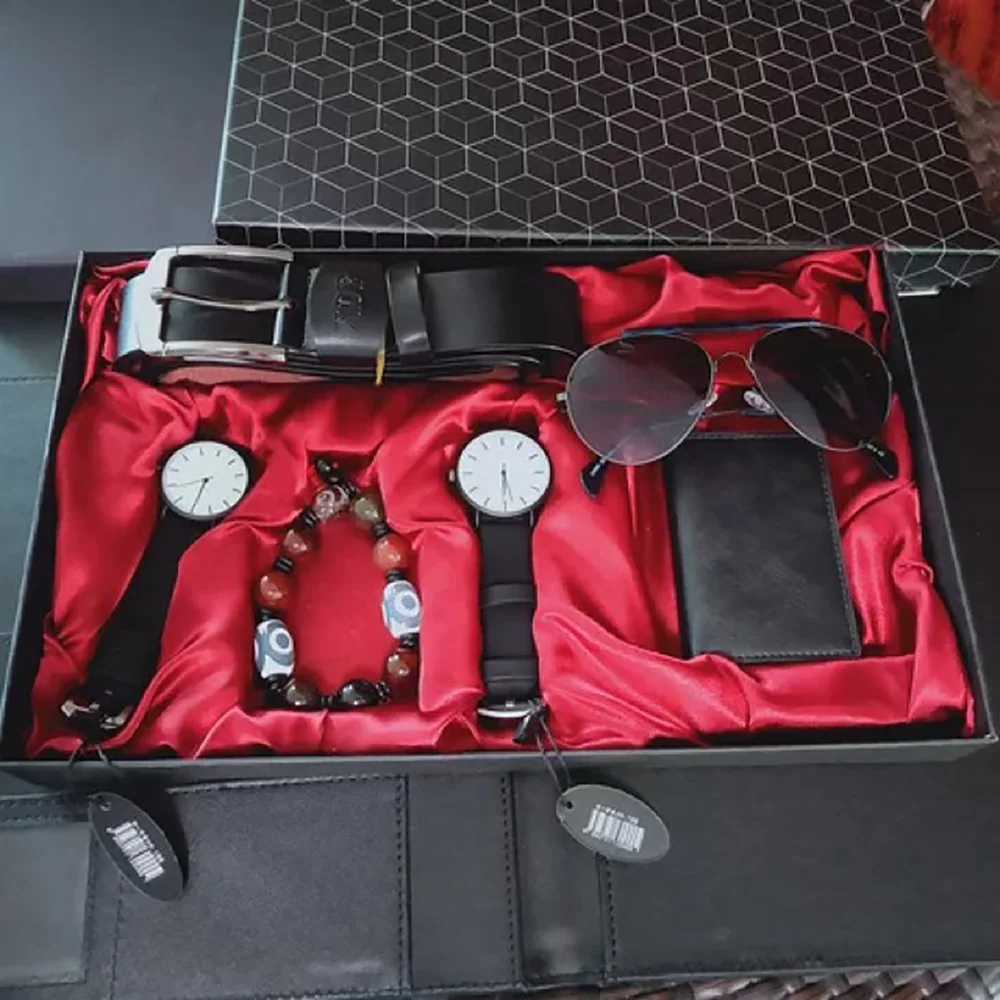 Couple Watches Set Men Women Simple watch Gift for Lover's 6pcs set Boutique Present Belt Beaded Bracelet Sunglasses Card Holder