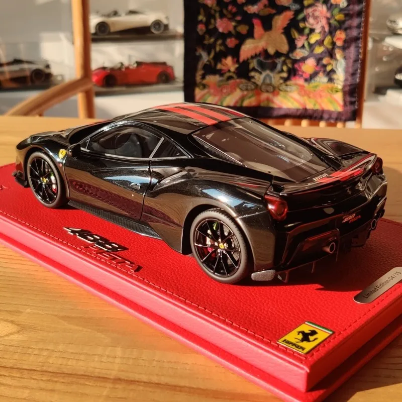 

1:18 Simulation Car Model Static Decoration Ornaments Children's Toys Birthday Gifts