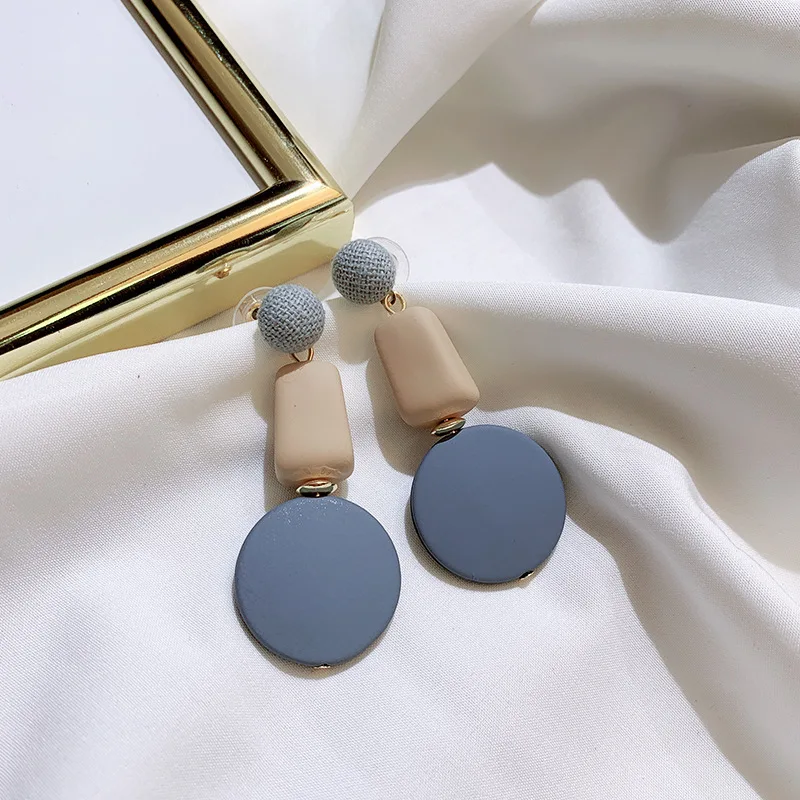 

Korean style acrylic long pendant earrings women contrast color round earrings Net red exaggerated temperament ear accessories
