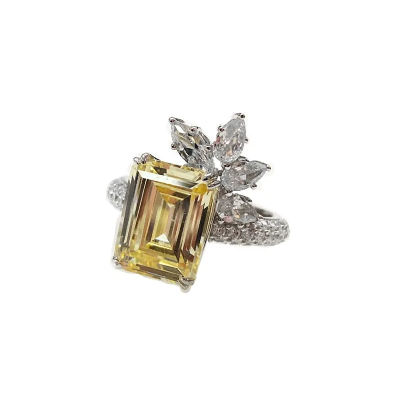 

So Transparent a Large Crystal Sugar Emerald Cut Imported Yellow Diamond Flower Ring Female Super Flash Fashion Gem Ring