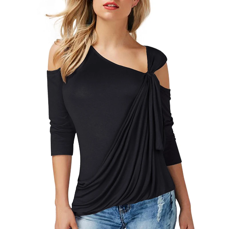 Однотонная футболка с неровным воротником и открытыми плечами женские модные