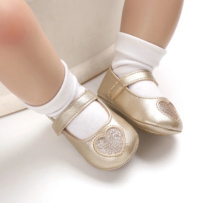 

Baby Shoes Heart Shape Princess Baby Girl Shoes Cotton PU Leather Newborn First Walkers Toddler Shoes For Girls