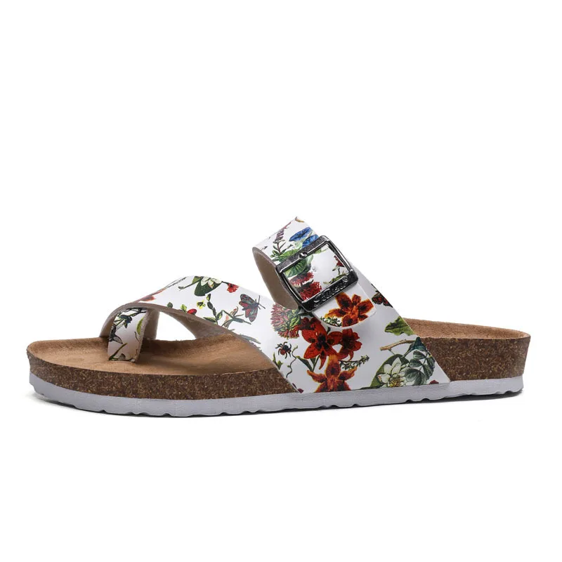 

2021 Summer Trend Flip Flops Male Cork Beach Korean Flip-up Couple Leather Sandals and Slippers Female Summer shoes women