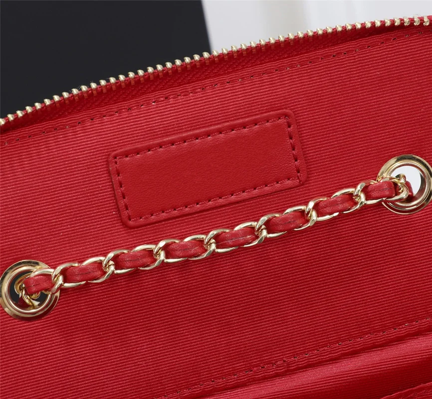 

2021 Necklace Cosmetic Bag, Made Of Metal Combined With Jute Silk Thread And Fiber Weaving Made Into Ladies Handbags