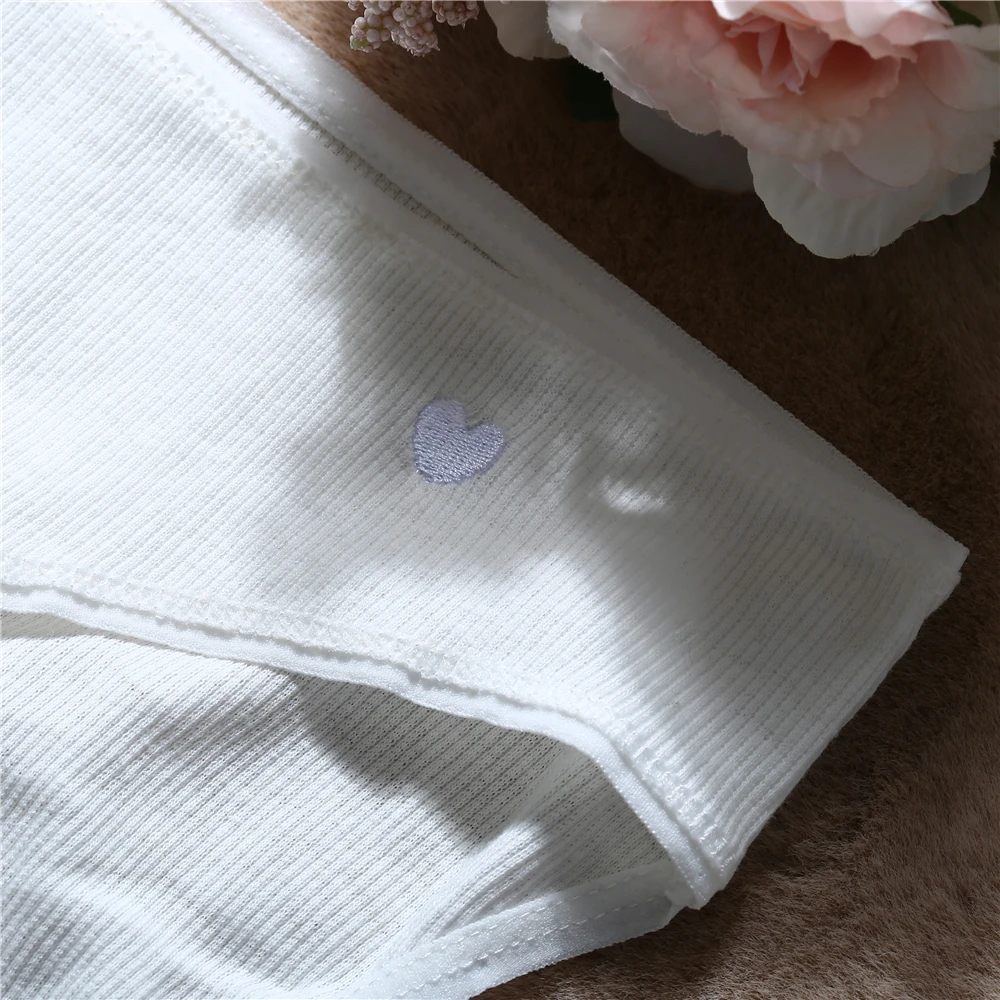 Женские трусы 1 шт. нижнее белье модные стильные хлопковые дамские стринги мягкое