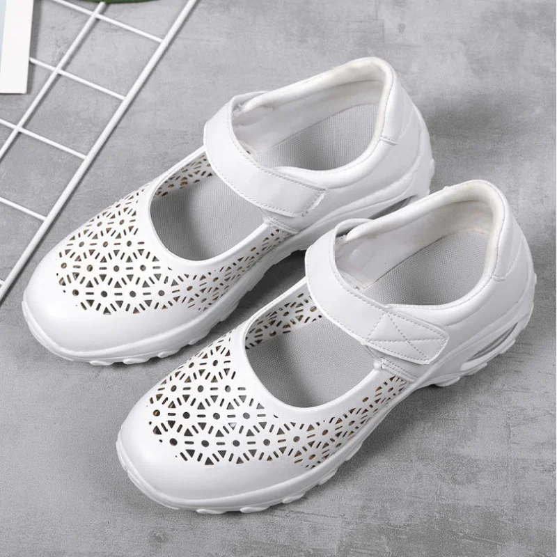 

2021 Woman Large Size Velcro Sneakers Fashion Hollow Woman Shoes Shockproof Platform Shoes Summer Mesh Comfortable Casual Shoes