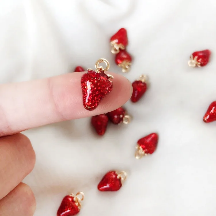 

2pcs Fashion Dropoil Strawberry & Resin Bears Charms For Women Earrings DIY Making Accessories Handmade Enamel Alloy Lovely Gift