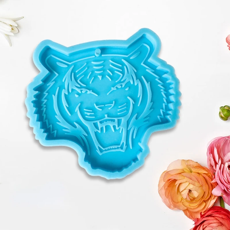 

Tiger Keychain Epoxy Resin Mold Necklace Pendant Silicone Mould DIY Crafts Jewelry Casting Tools