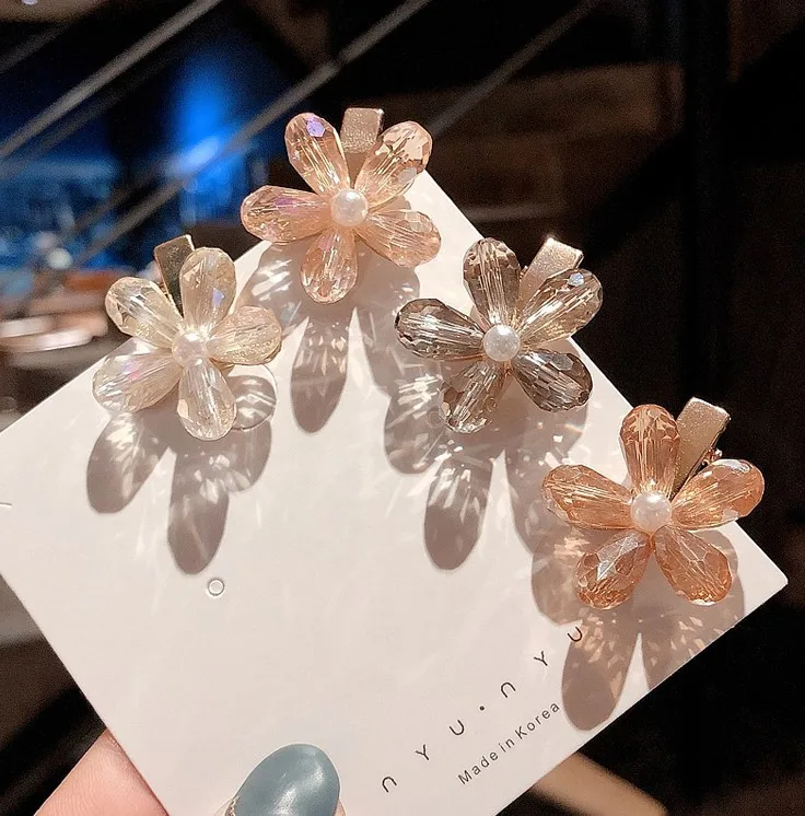 

Fashion sweet Little fresh Crystal Pearl Hairpin Duckbill holder Bang clip CuteTiara hair clips for girls girls hair accessories