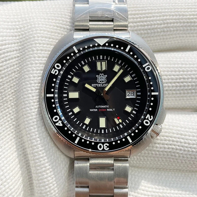 

STEELDIVE SD1970T Automatic Mechanical Wristwatch PT5000 Movement Sapphire crystal 200M Waterproof 316L Steel Men's Diving Watch