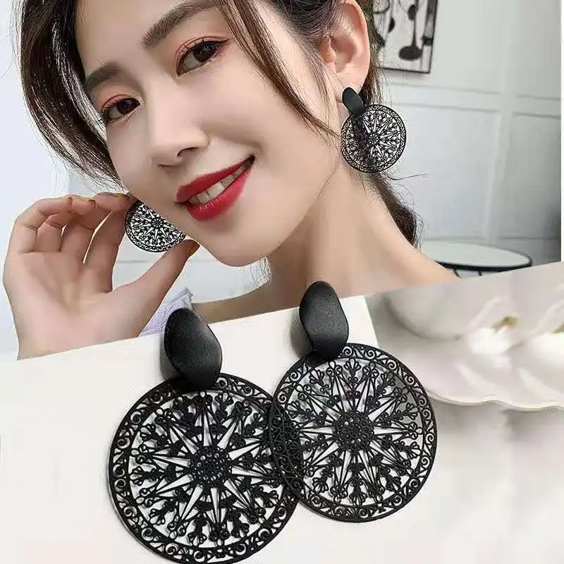 

Women's earrings korean style aesthetic accessories for women personality Earrings Stud Earrings female Statement Earrings