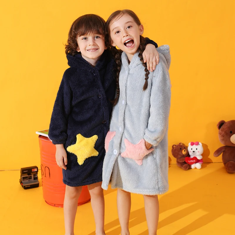 

Fashion 2021 Kids Girls Bath Robes for boys Winter Children Bathrobe Flannel Bathgrowns Teenage Girls Soft Star Pocket Pyjamas